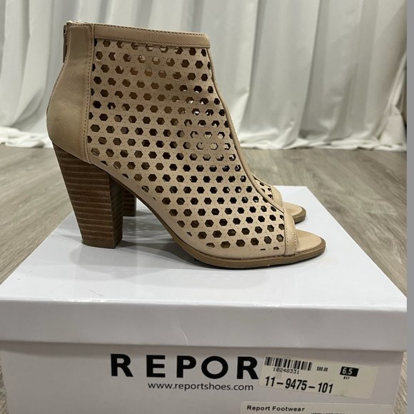 REPORT Ronan Faux Leather Ankle Bootie - Picture 7 of 7